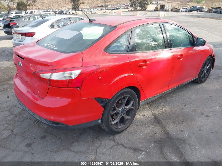 VIN 1FADP3F24DL376105 2013 Ford Focus, SE no.4