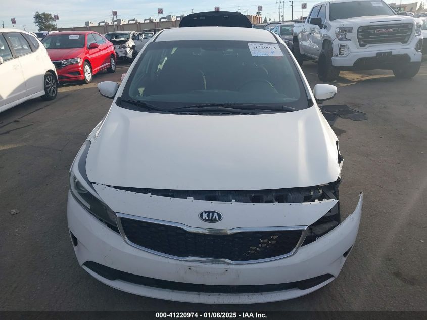 VIN 3KPFK4A72HE116097 2017 KIA Forte, LX no.13