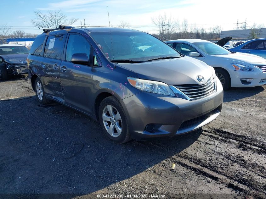 VIN 5TDKK3DC6ES464679 2014 Toyota Sienna, Le V6 8 P... no.1