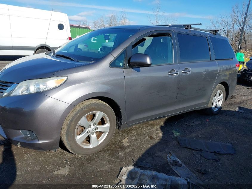 VIN 5TDKK3DC6ES464679 2014 Toyota Sienna, Le V6 8 P... no.2