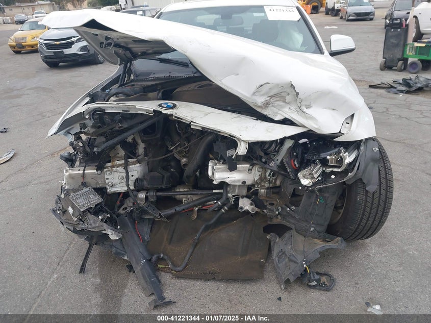 2018 BMW 330 VIN: WBA8B9G54JNU58256