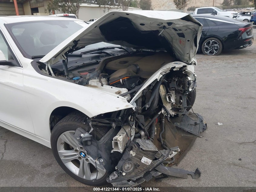 2018 BMW 330 VIN: WBA8B9G54JNU58256
