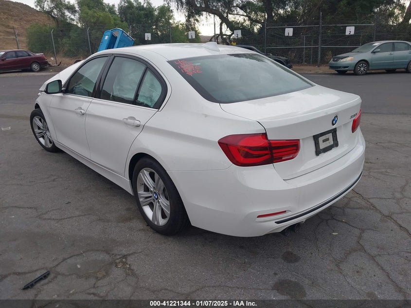 2018 BMW 330 VIN: WBA8B9G54JNU58256