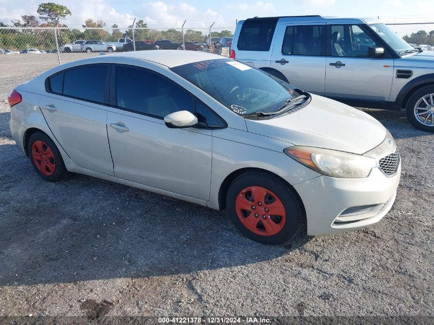 VIN KNAFK4A6XE5253025 2014 KIA FORTE no.1