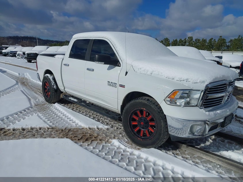 Vin: 1c6rr7lt5fs662205, lot: 41711736, ram 1500 big horn 20151