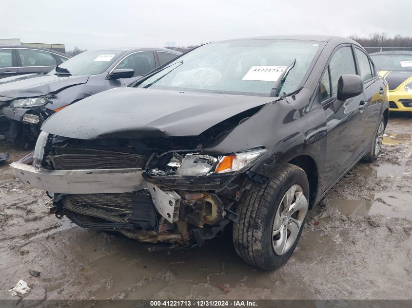 VIN 2HGFB2F53DH586411 2013 HONDA CIVIC no.2