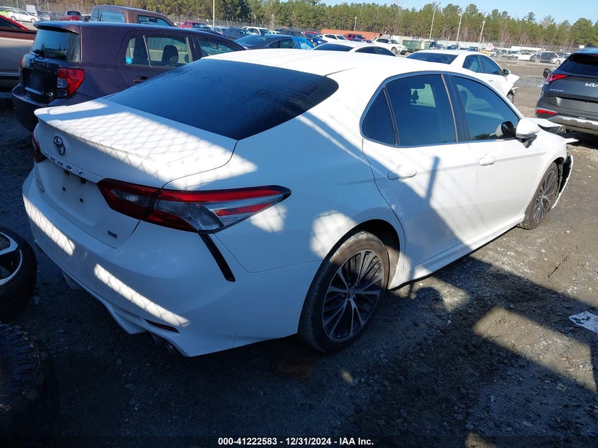 2018 TOYOTA CAMRY VIN: 4T1B11HK3JU658046