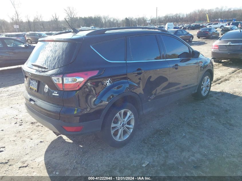 VIN 1FMCU0GD2JUA15549 2018 FORD ESCAPE no.4