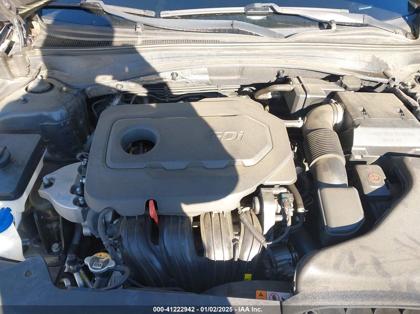 2019 KIA OPTIMA VIN: 5XXGT4L30KG308497