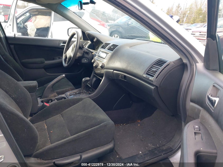 2007 HONDA ACCORD VIN: 1HGCM56417A201176