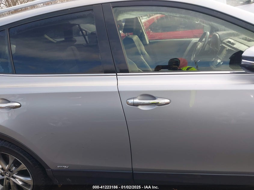 2017 TOYOTA RAV4 HYBRID LIMITED - JTMDJREV8HD087481