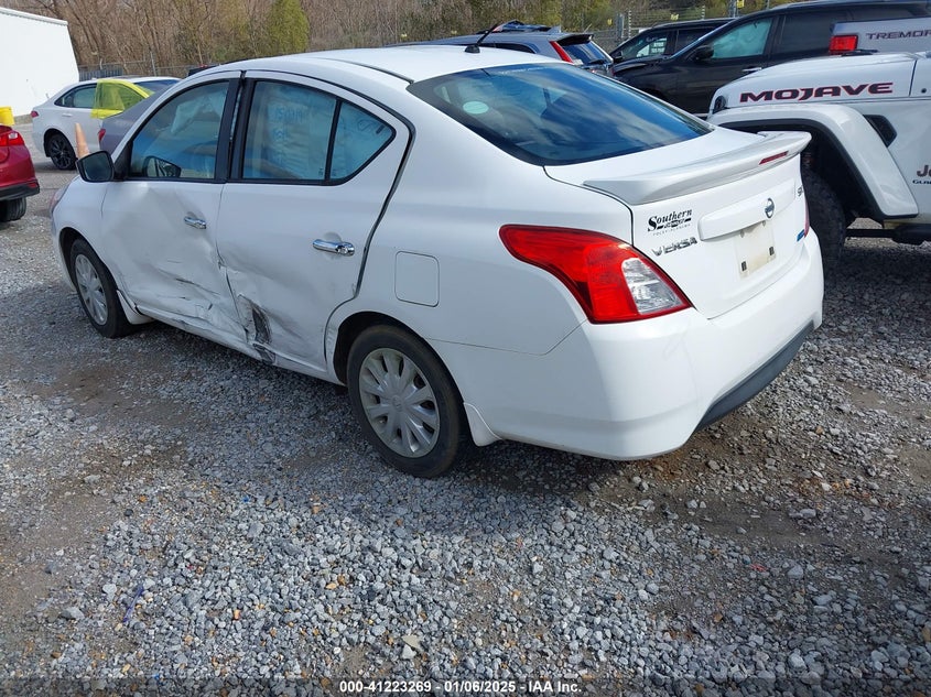 2015 NISSAN VERSA S/S PLUS/SV/SL - 3N1CN7AP6FL910379