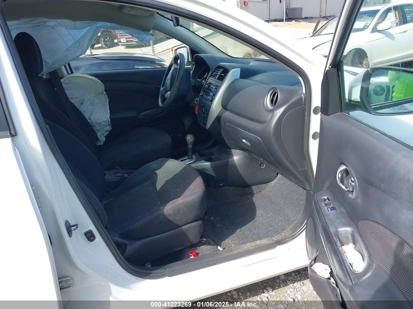 2015 NISSAN VERSA S/S PLUS/SV/SL - 3N1CN7AP6FL910379