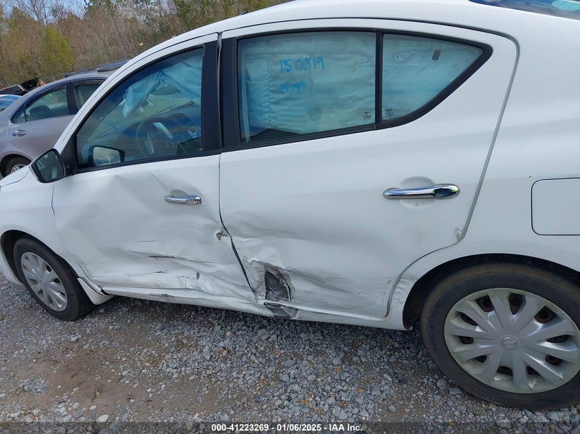 2015 NISSAN VERSA S/S PLUS/SV/SL - 3N1CN7AP6FL910379