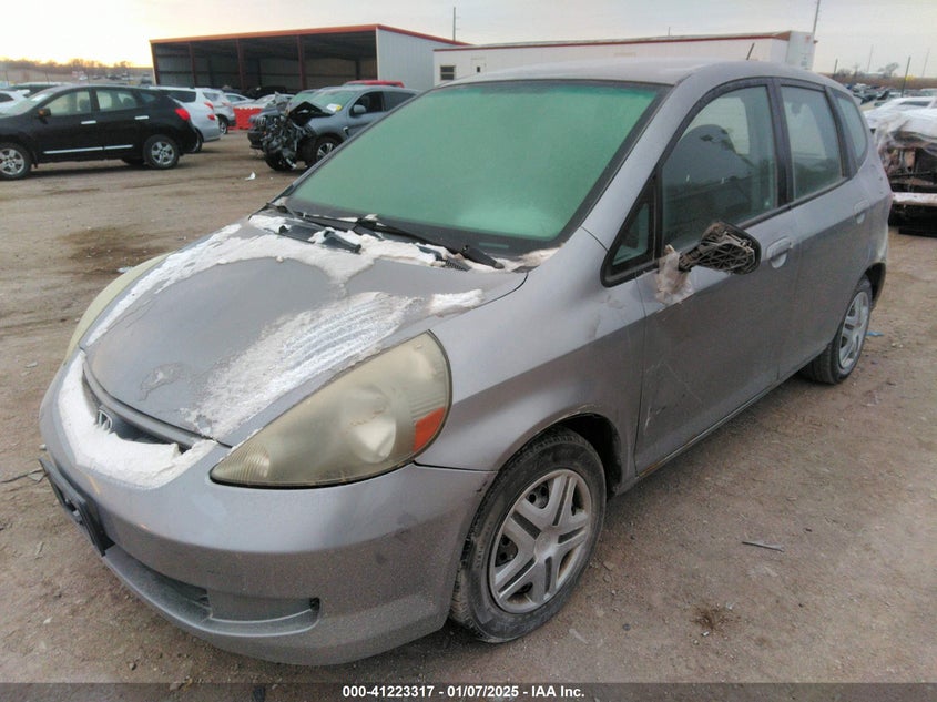 2007 HONDA FIT VIN: JHMGD38467S043413