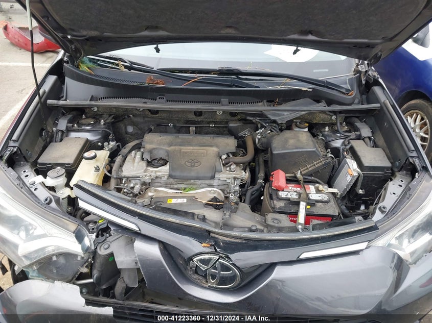 2018 TOYOTA RAV4 LE - JTMBFREVXJJ742045