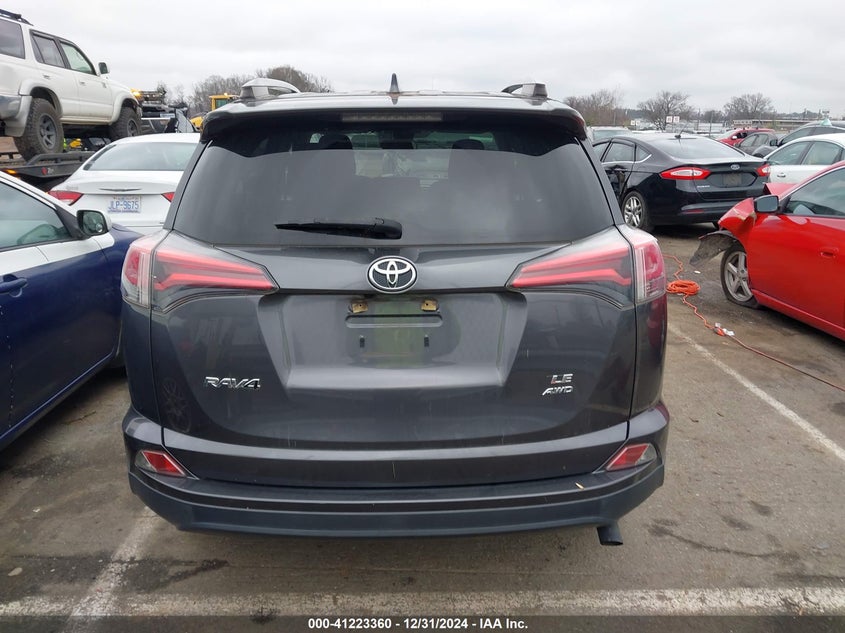 2018 TOYOTA RAV4 LE - JTMBFREVXJJ742045