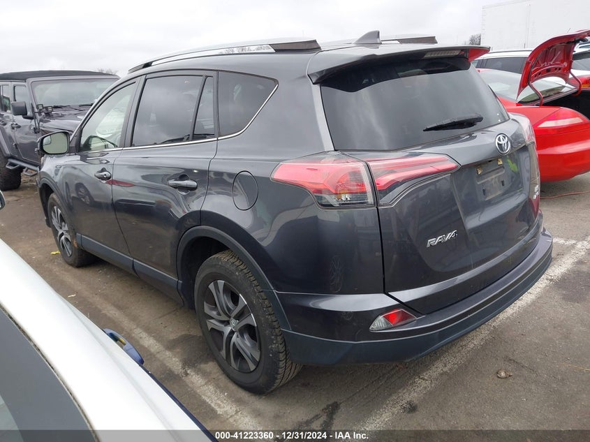 2018 TOYOTA RAV4 LE - JTMBFREVXJJ742045