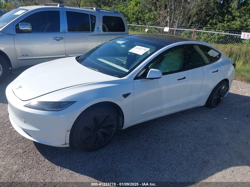 Vin: 5yj3e1ea3sf902698, lot: 41714101, tesla model 3 long range rear-wheel drive 20252