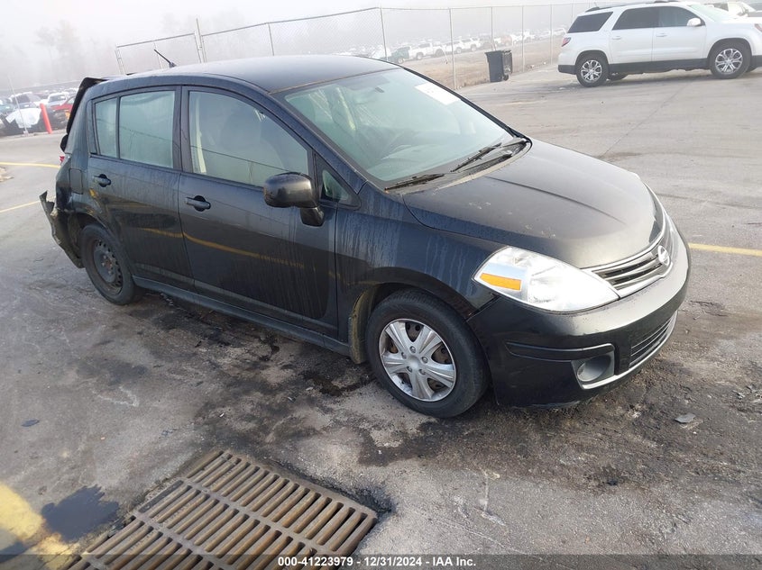 2011 NISSAN VERSA
