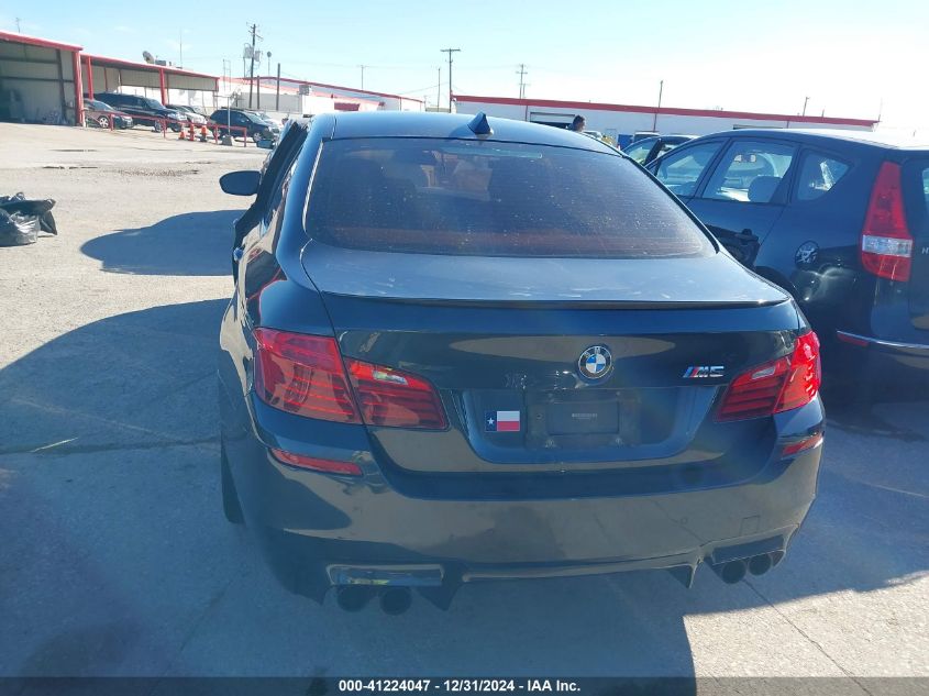 VIN WBSFV9C55ED593211 2014 BMW M5 no.16