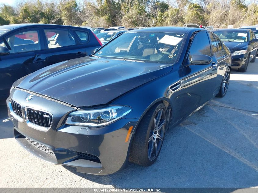 VIN WBSFV9C55ED593211 2014 BMW M5 no.2