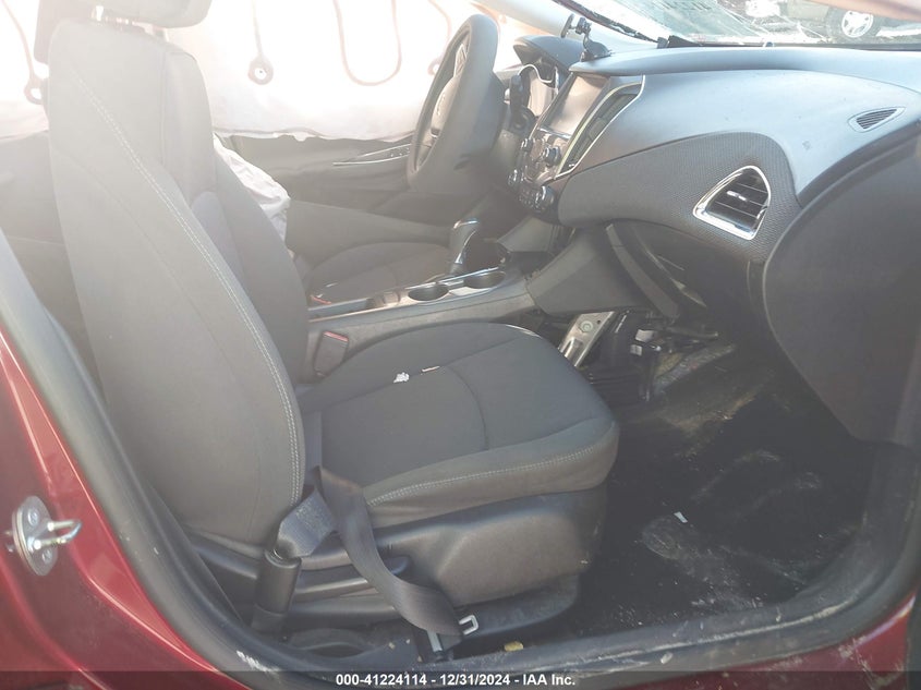 2018 CHEVROLET CRUZE VIN: 1G1BE5SM4J7208259