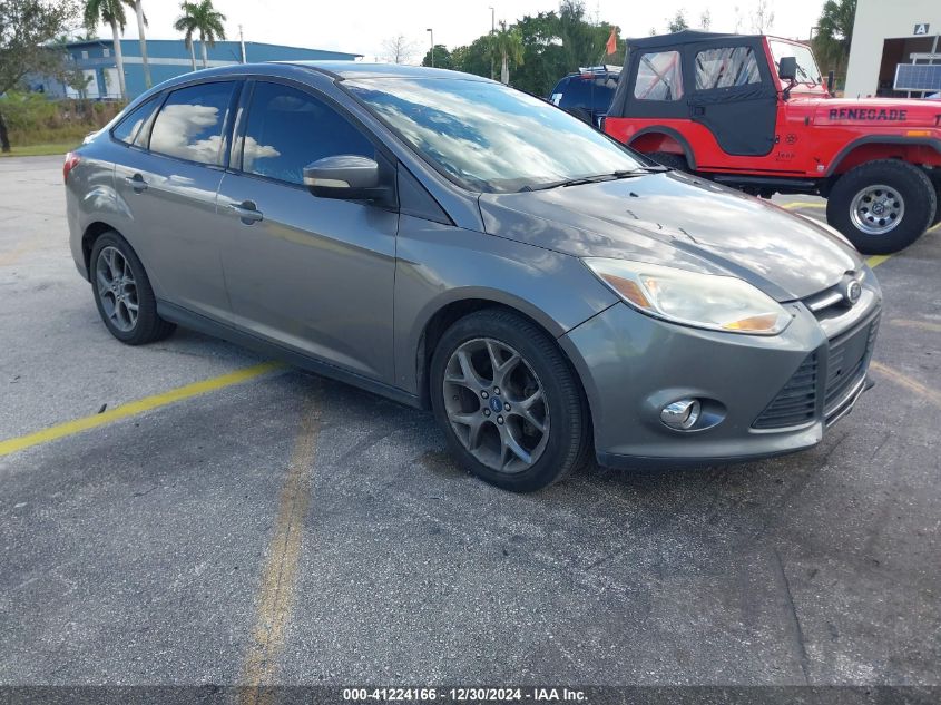 VIN 1FADP3F26DL245970 2013 FORD FOCUS no.1