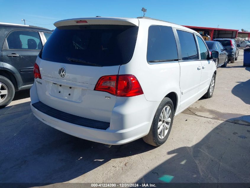 VIN 2C4RVABG8ER135247 2014 VOLKSWAGEN ROUTAN no.4