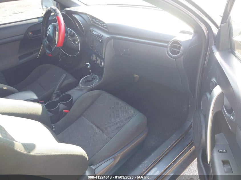 2013 SCION TC VIN: JTKJF5C75D3061642