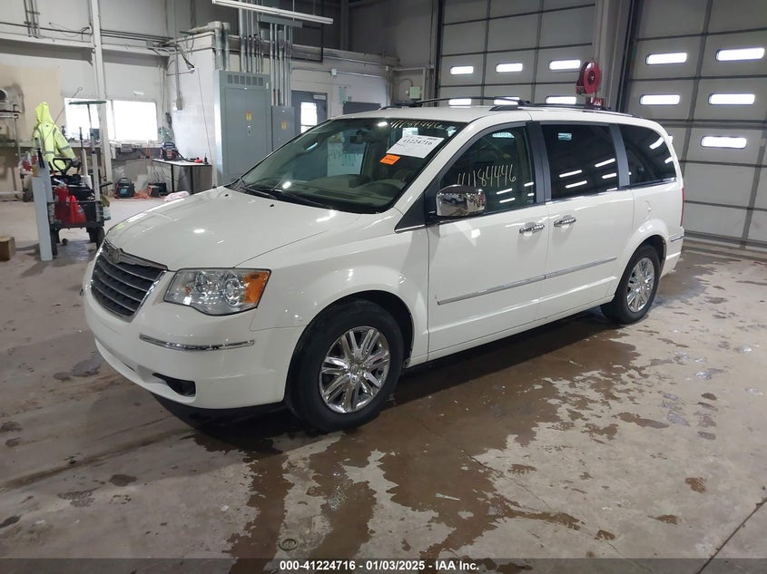 Vin: 2a4rr6dx3ar261132, lot: 41715039, chrysler town & country limited 20102