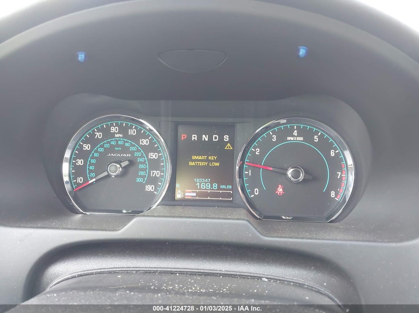2015 JAGUAR XF VIN: SAJWA0JH8FMU68816