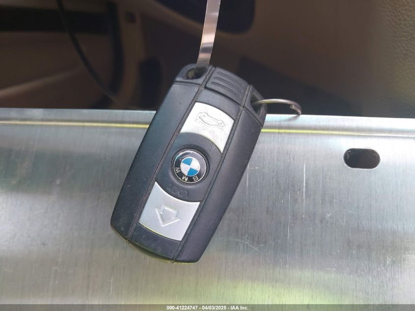 2011 BMW 328I xDrive VIN: WBAPK7C50BA970837 Lot: 41224747