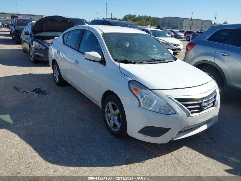 VIN 3N1CN7AP2JK408452 2018 NISSAN VERSA no.1