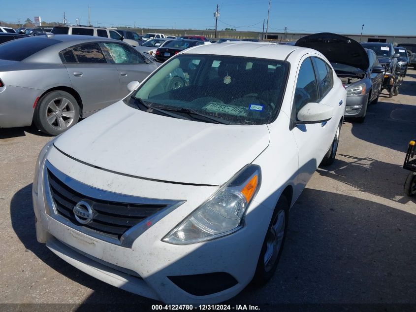 VIN 3N1CN7AP2JK408452 2018 NISSAN VERSA no.2