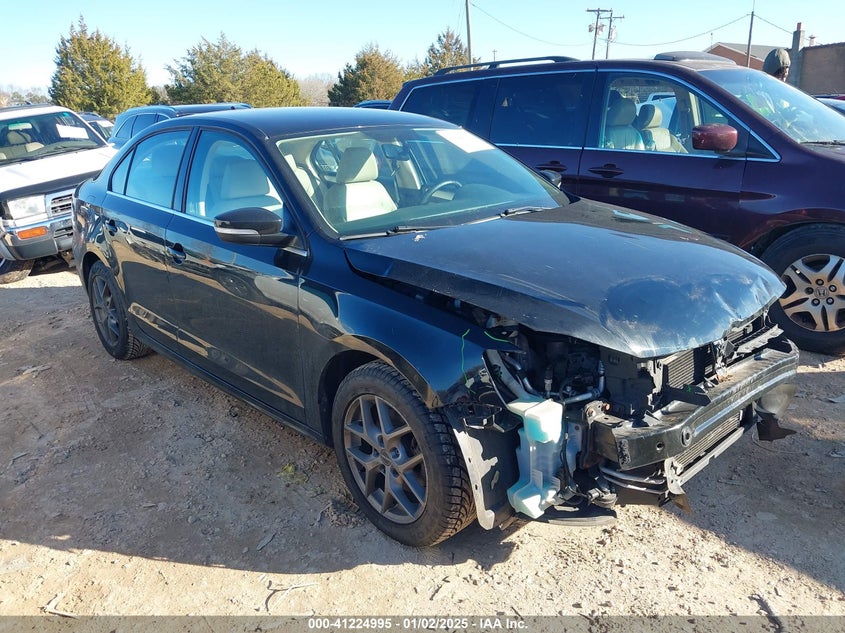 2014 VOLKSWAGEN JETTA VIN: 3VWD17AJ1EM392485