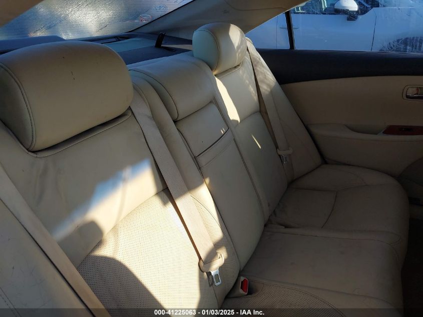 2010 Lexus Es 350 VIN: 401912 Lot: 41225063