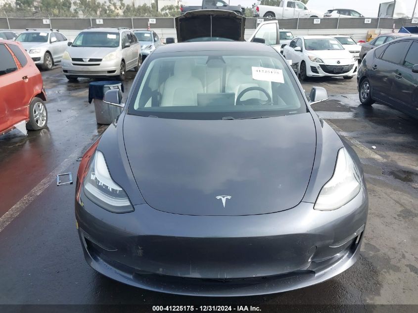 VIN 5YJ3E1EB5JF170212 2018 TESLA MODEL 3 no.11