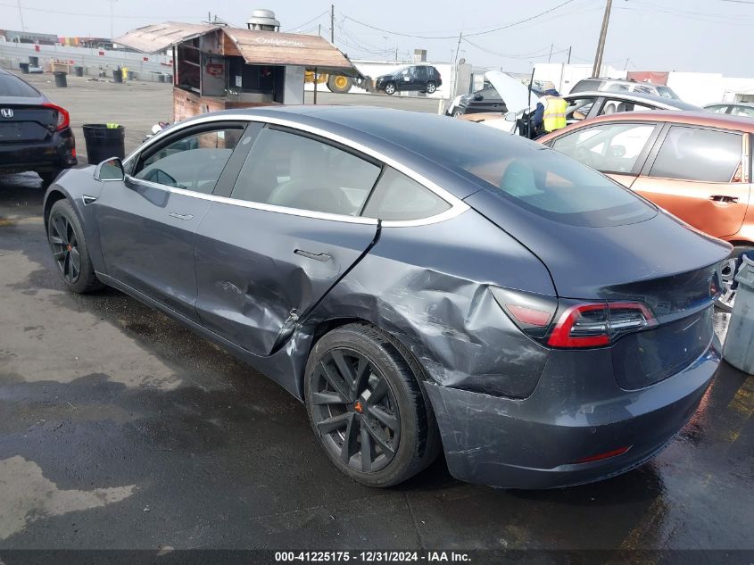 VIN 5YJ3E1EB5JF170212 2018 TESLA MODEL 3 no.3