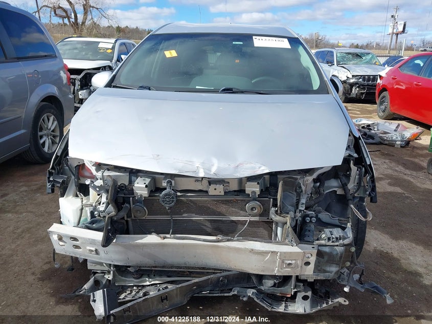 2015 TOYOTA PRIUS V VIN: JTDZN3EU2FJ037348
