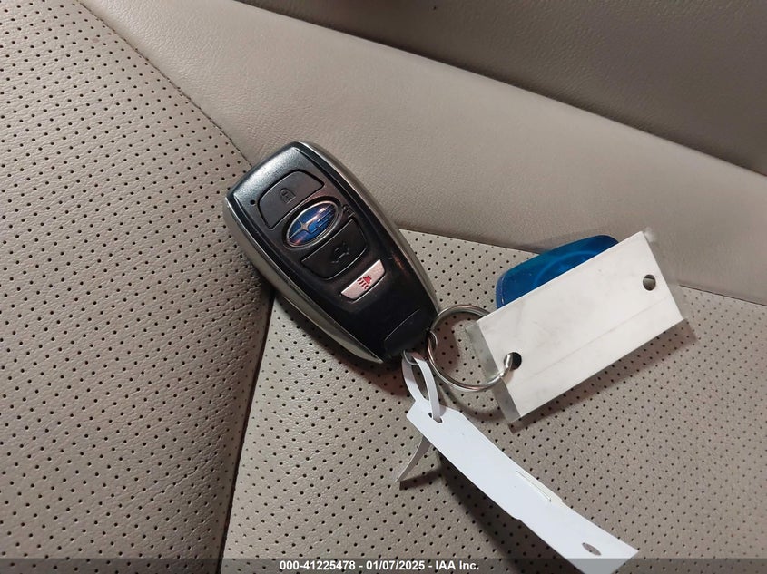2017 SUBARU IMPREZA VIN: 4S3GTAU62H3738810