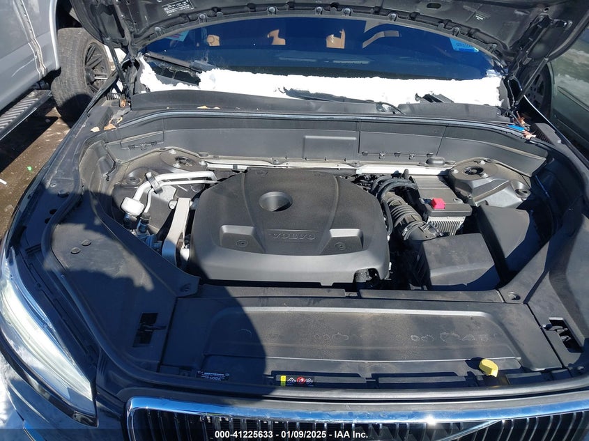 2018 VOLVO XC90 T6 MOMENTUM - YV4A22PK5J1345602