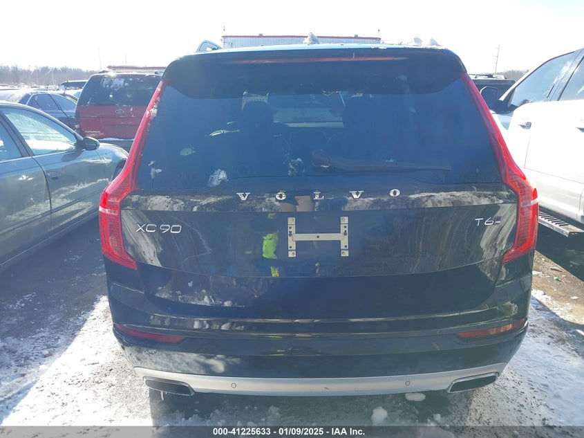 2018 VOLVO XC90 T6 MOMENTUM - YV4A22PK5J1345602