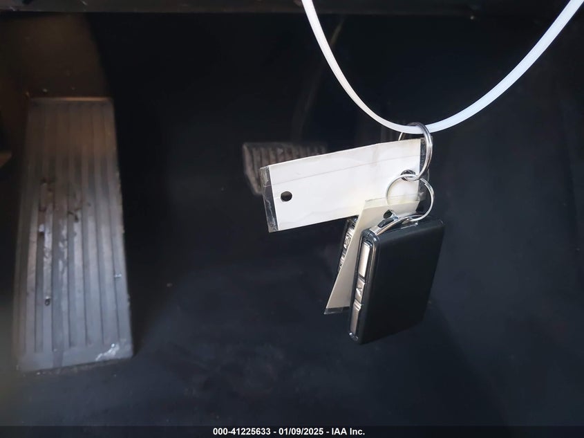 2018 VOLVO XC90 T6 MOMENTUM - YV4A22PK5J1345602