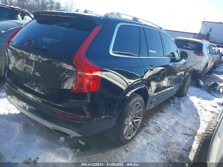 2018 VOLVO XC90 T6 MOMENTUM - YV4A22PK5J1345602