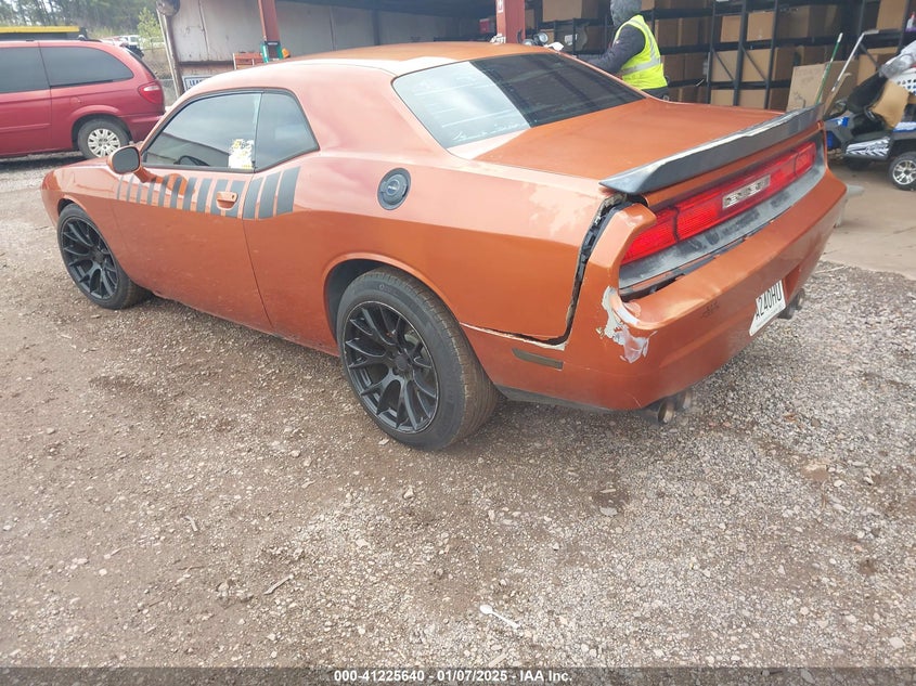 Vin: 2b3cj4dg4bh501188, lot: 41715963, dodge challenger 20113