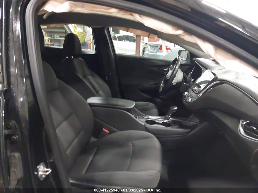 2018 CHEVROLET MALIBU VIN: 1G1ZD5STXJF289265