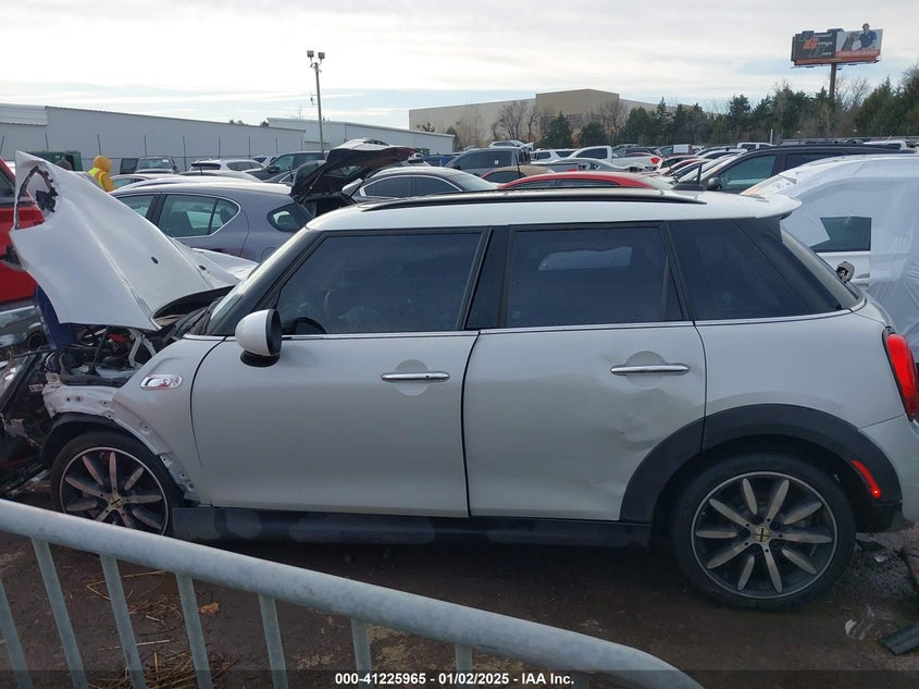 2019 MINI COOPER VIN: WMWXU3C59K2H87159