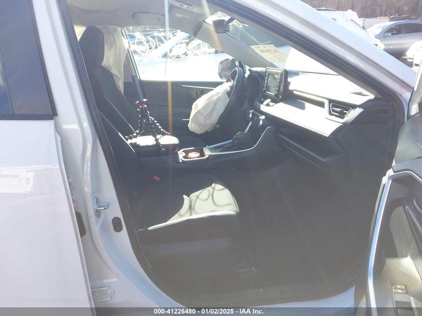 2020 TOYOTA RAV4 LE - 2T3F1RFV8LW091338