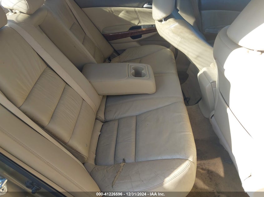 2009 HONDA ACCORD VIN: 1HGCP26859A121519
